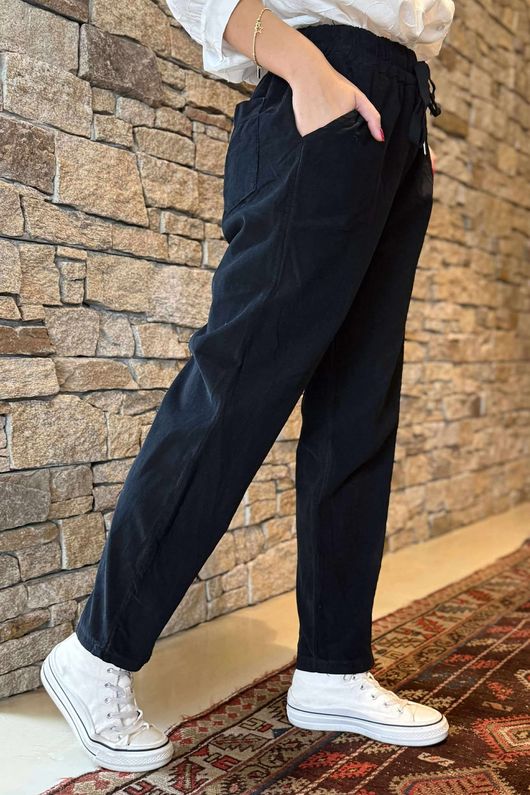 Made in Italy Baby Cord Classic Slim Jogger Black